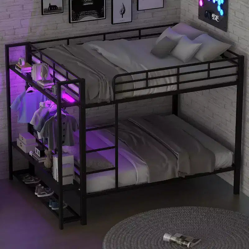 Metall-Etagenbett in Full-Größe mit LED-Lichtstreifen (7 Farben), offenen Ablagen und Haken