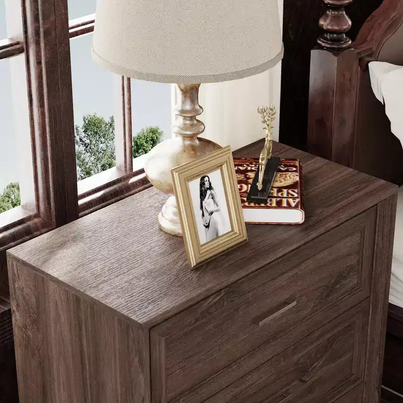 Grande table de chevet à 3 tiroirs, meuble d’appoint vintage en bois