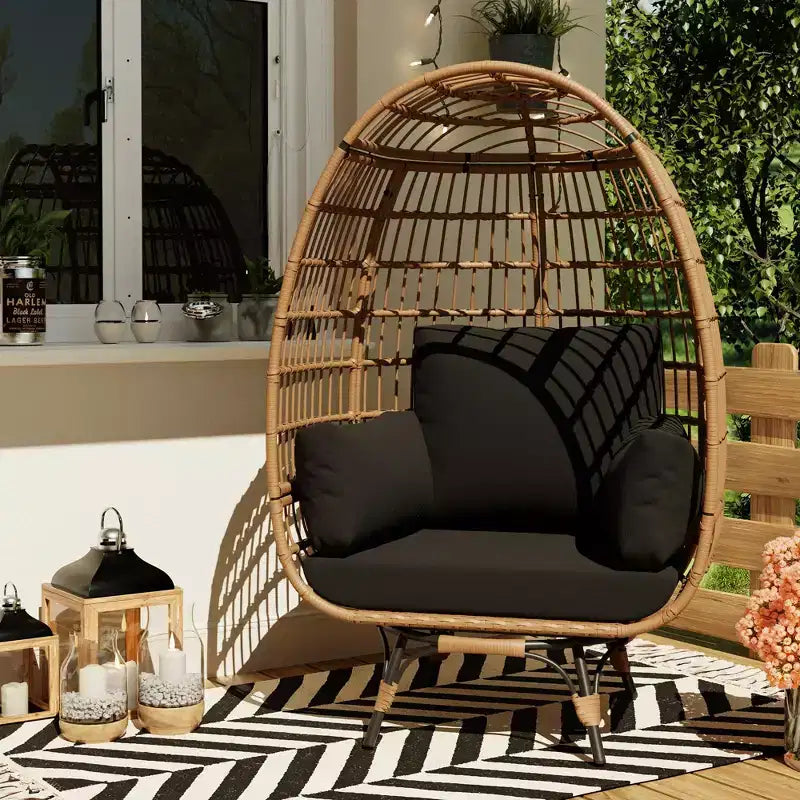 Übergroßer Eierstuhl mit 360-Grad-Drehfunktion, Terrassen-Loungesessel aus PE-Rattan mit weichem Kissen, Stahlrahmen und Metallfuß, wasserdichtes Korbgeflecht-Design