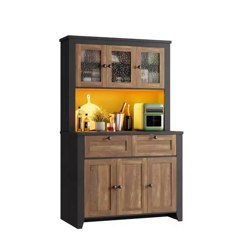 Armoire de rangement haute avec station de recharge, armoire de cuisine moderne avec comptoir, tiroirs et étagères réglables