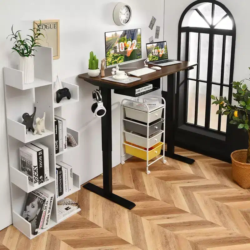 Escritorio de pie eléctrico de 48' con altura ajustable, panel de control y puerto USB, nogal rústico